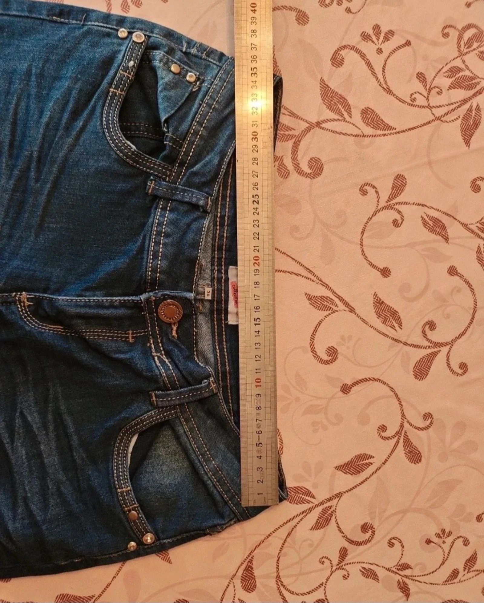 😊 Lote de 2 jeans y un short bermuda talla 38 – photo 20